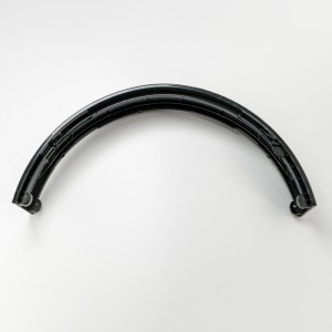 Tainghe máy tính loại 2